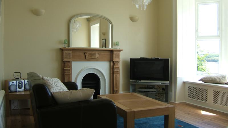 Spacious Lounge